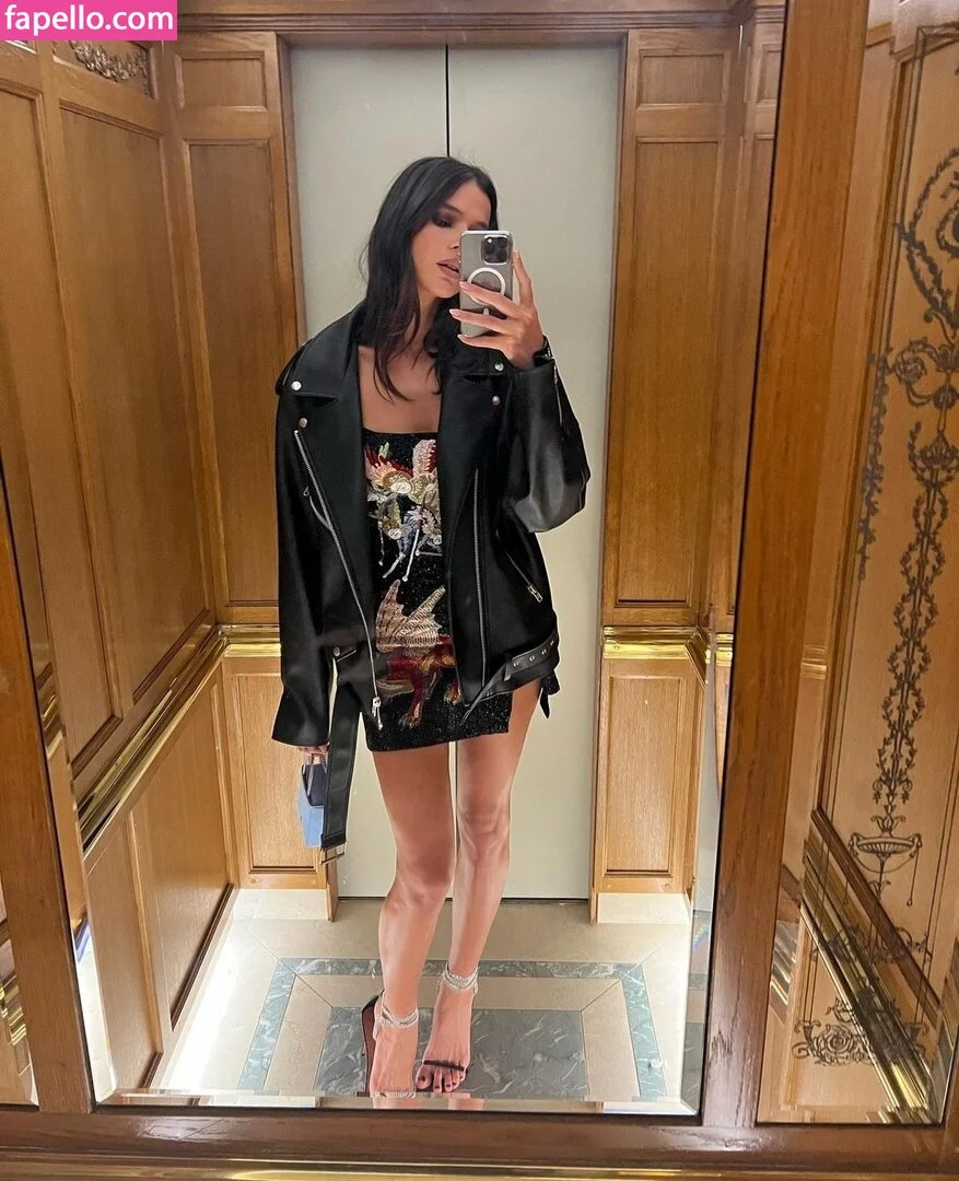 Bruna Marquezine Onlyfans Photo Gallery 