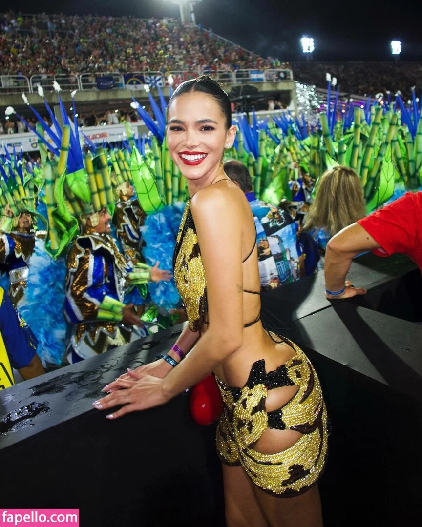 Bruna Marquezine Onlyfans Photo Gallery 