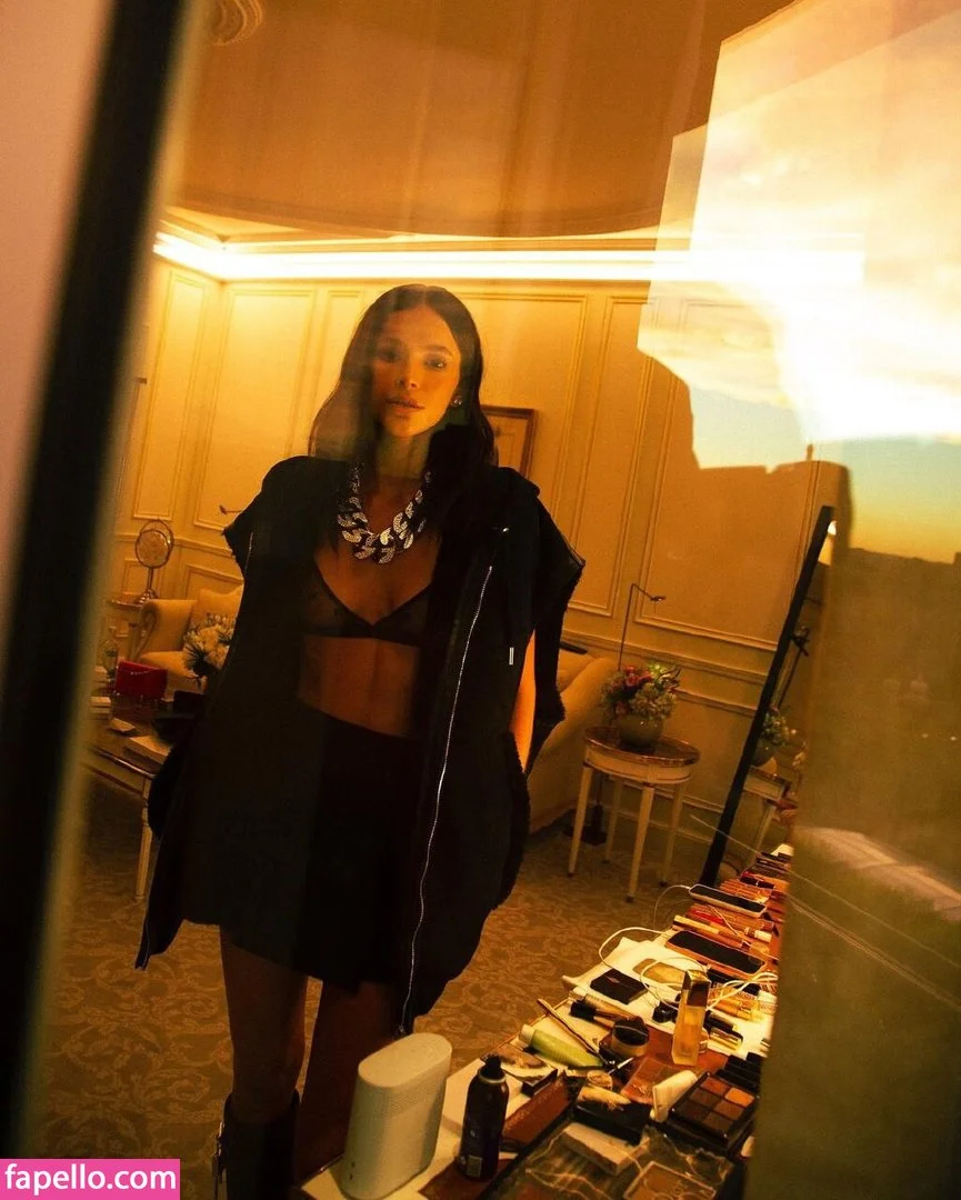 Bruna Marquezine Onlyfans Photo Gallery 