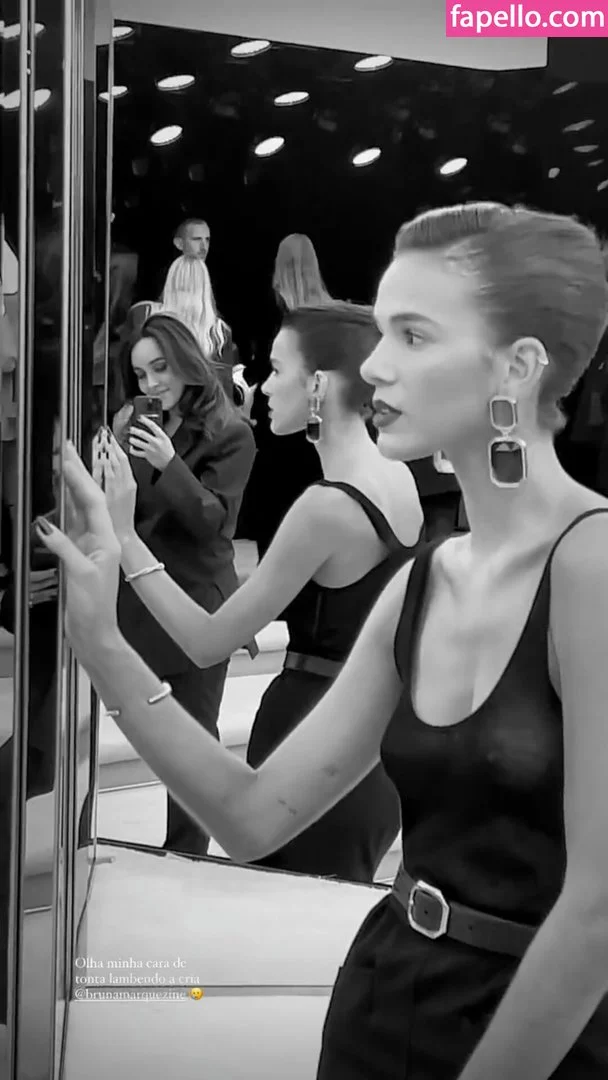 Bruna Marquezine Onlyfans Photo Gallery 