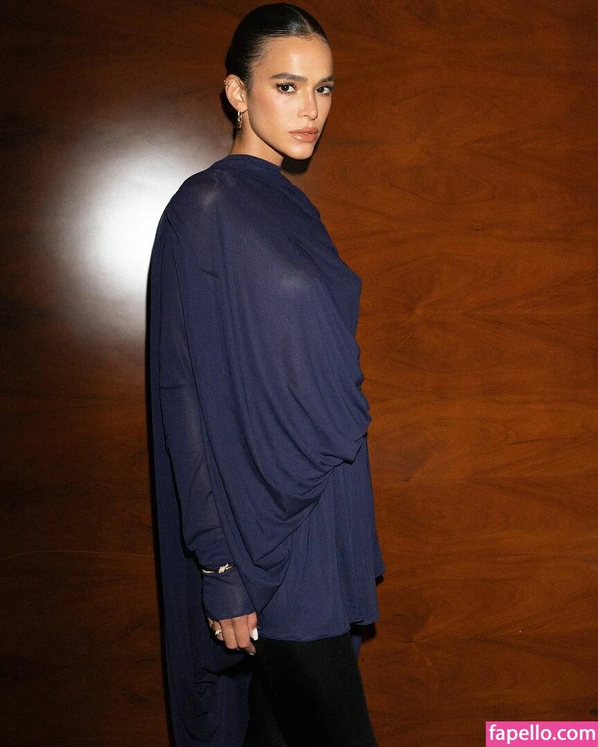 Bruna Marquezine Onlyfans Photo Gallery 