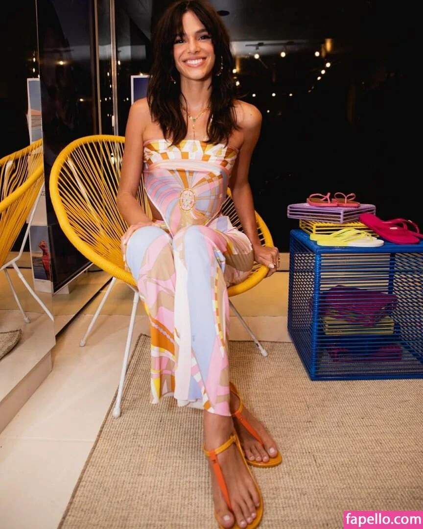 Bruna Marquezine Onlyfans Photo Gallery 