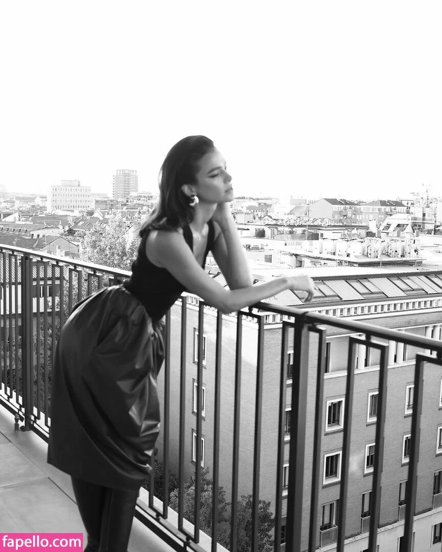 Bruna Marquezine Onlyfans Photo Gallery 