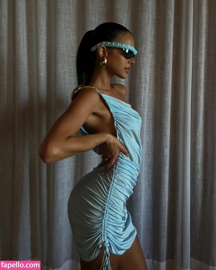 Bruna Marquezine Onlyfans Photo Gallery 