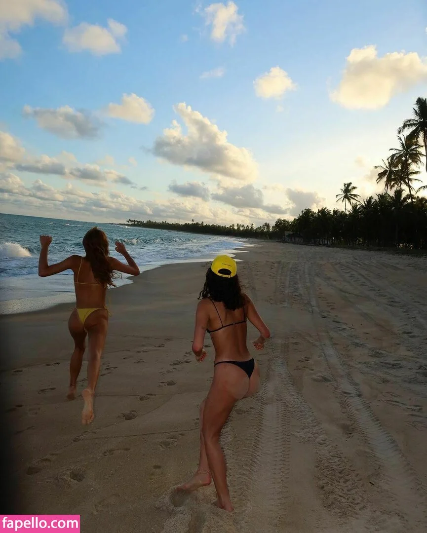 Bruna Marquezine Onlyfans Photo Gallery 