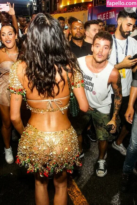 Bruna Marquezine Onlyfans Photo Gallery 