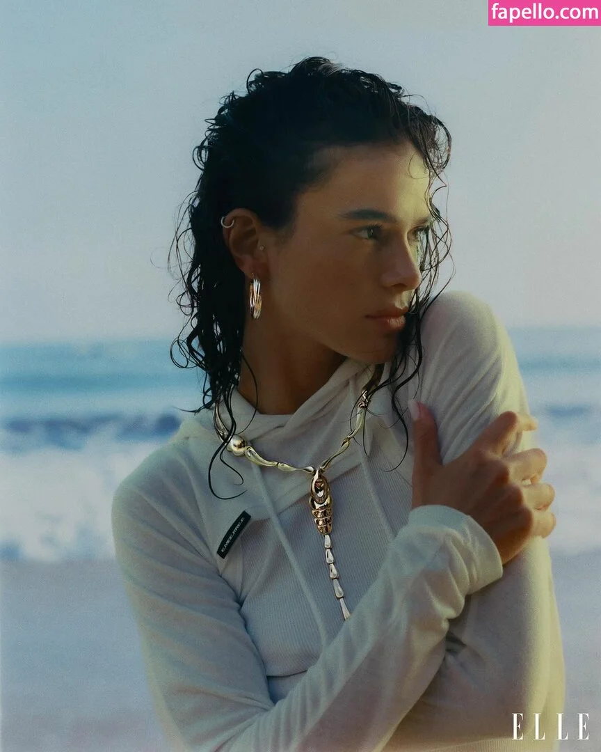 Bruna Marquezine Onlyfans Photo Gallery 