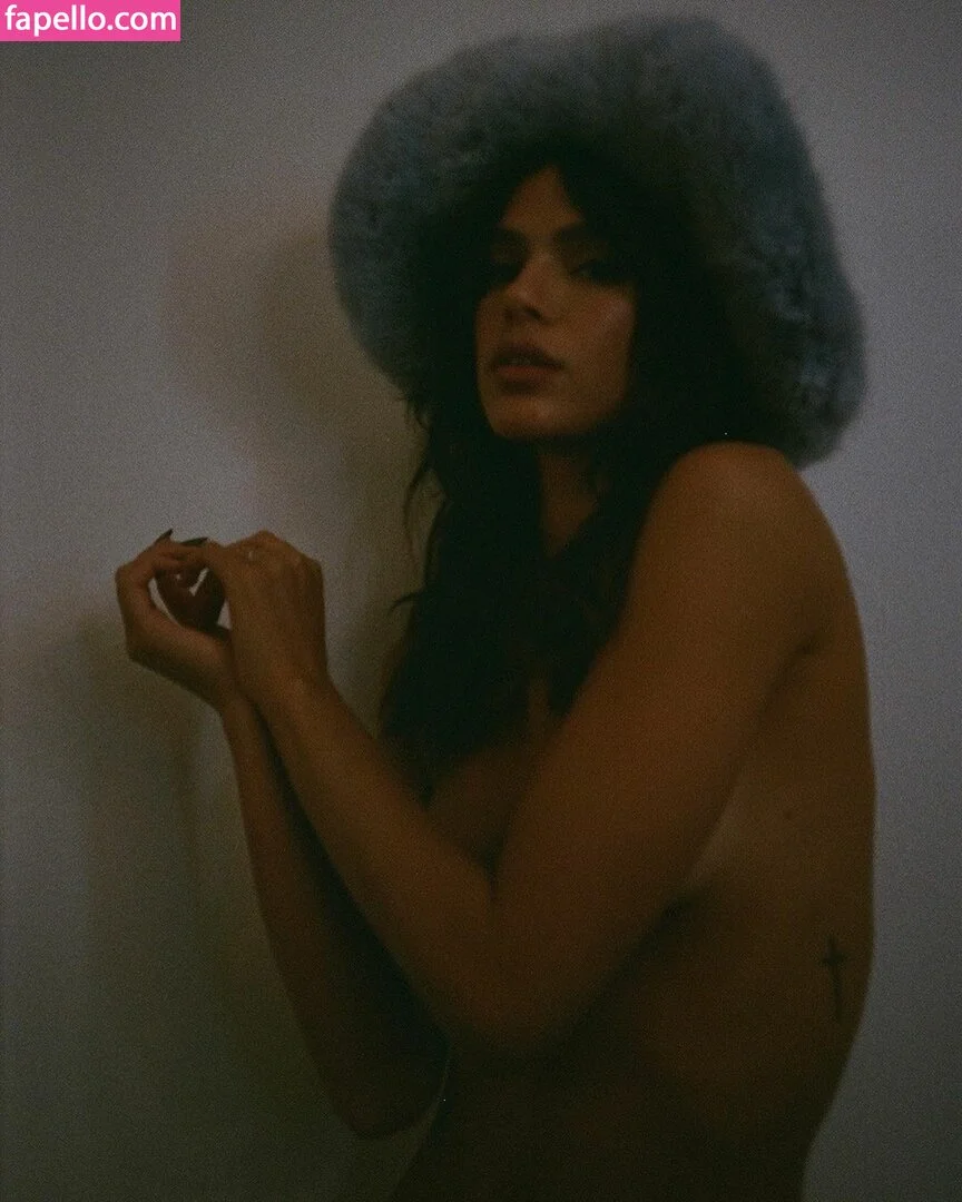 Bruna Marquezine Onlyfans Photo Gallery 