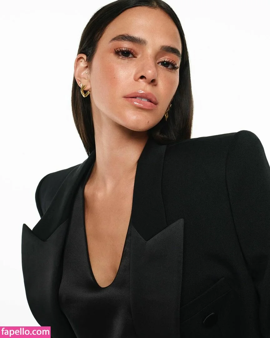 Bruna Marquezine Onlyfans Photo Gallery 