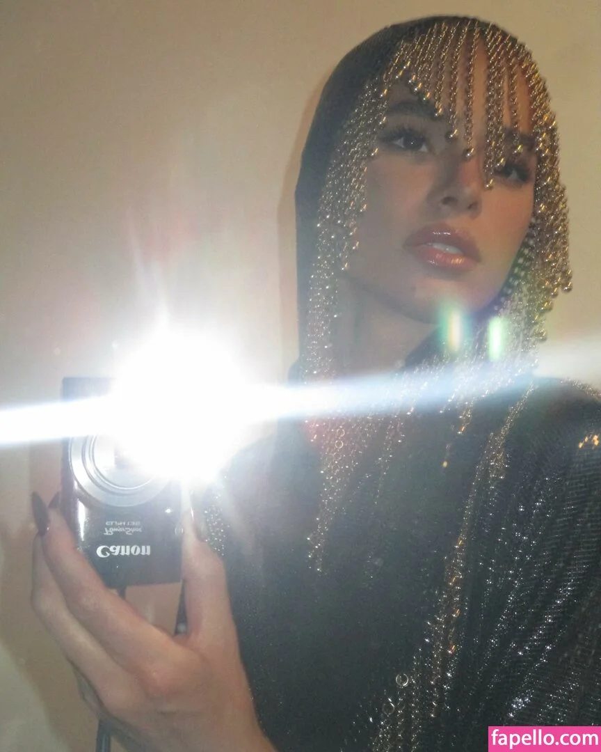 Bruna Marquezine Onlyfans Photo Gallery 