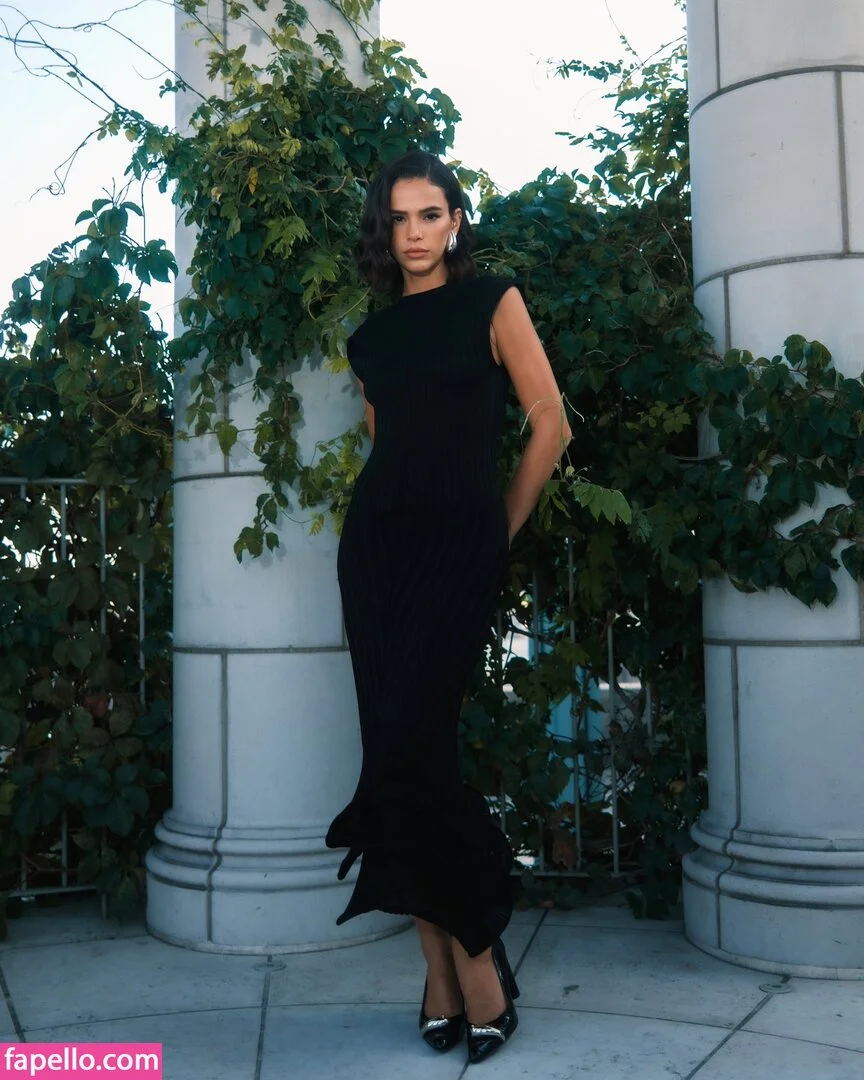 Bruna Marquezine Onlyfans Photo Gallery 