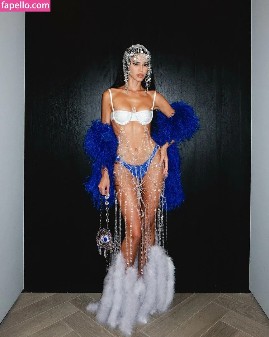Bruna Marquezine Onlyfans Photo Gallery 