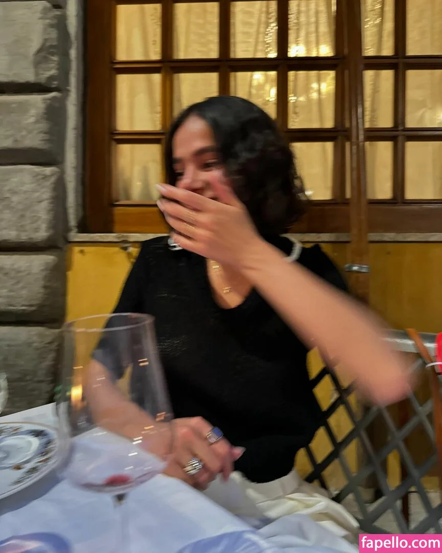 Bruna Marquezine Onlyfans Photo Gallery 