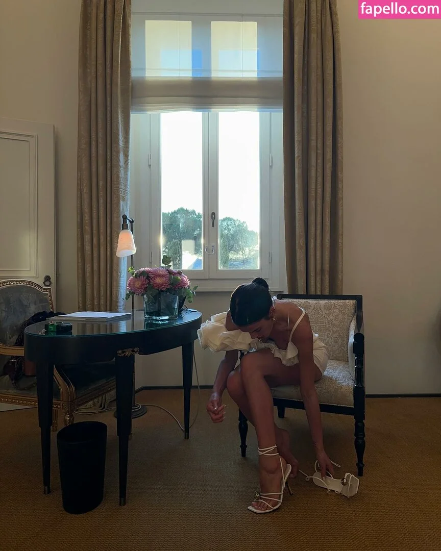 Bruna Marquezine Onlyfans Photo Gallery 