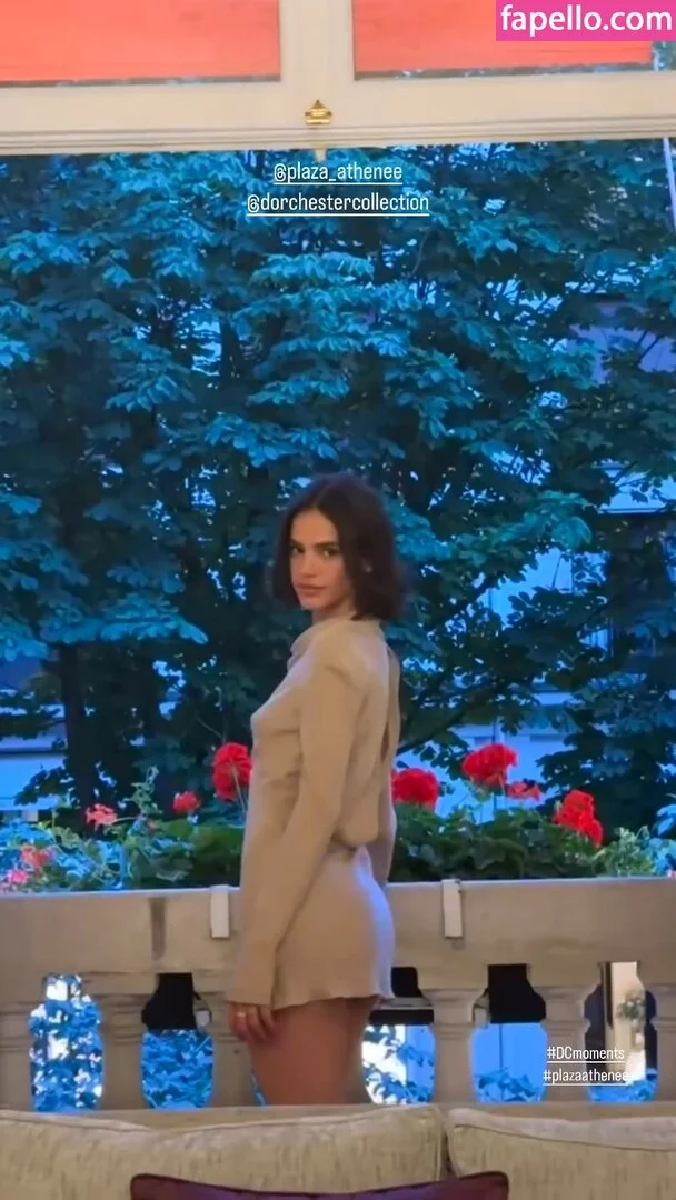 Bruna Marquezine Onlyfans Photo Gallery 