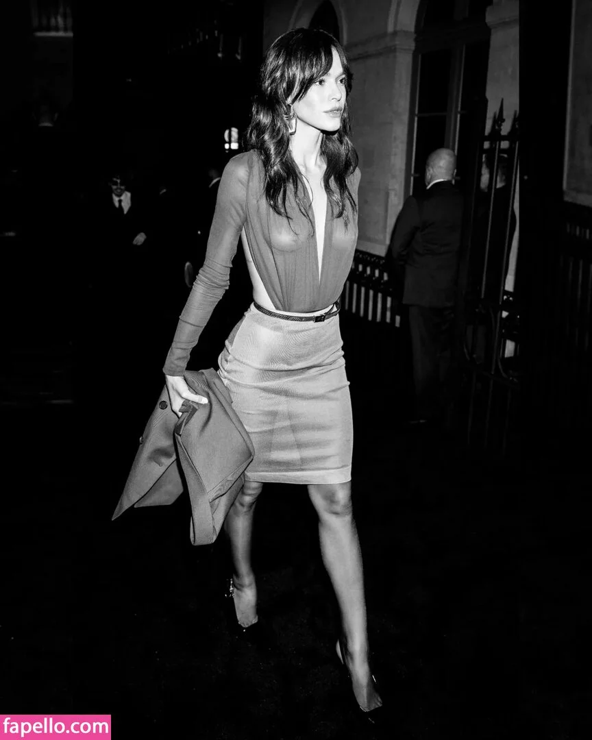 Bruna Marquezine Onlyfans Photo Gallery 