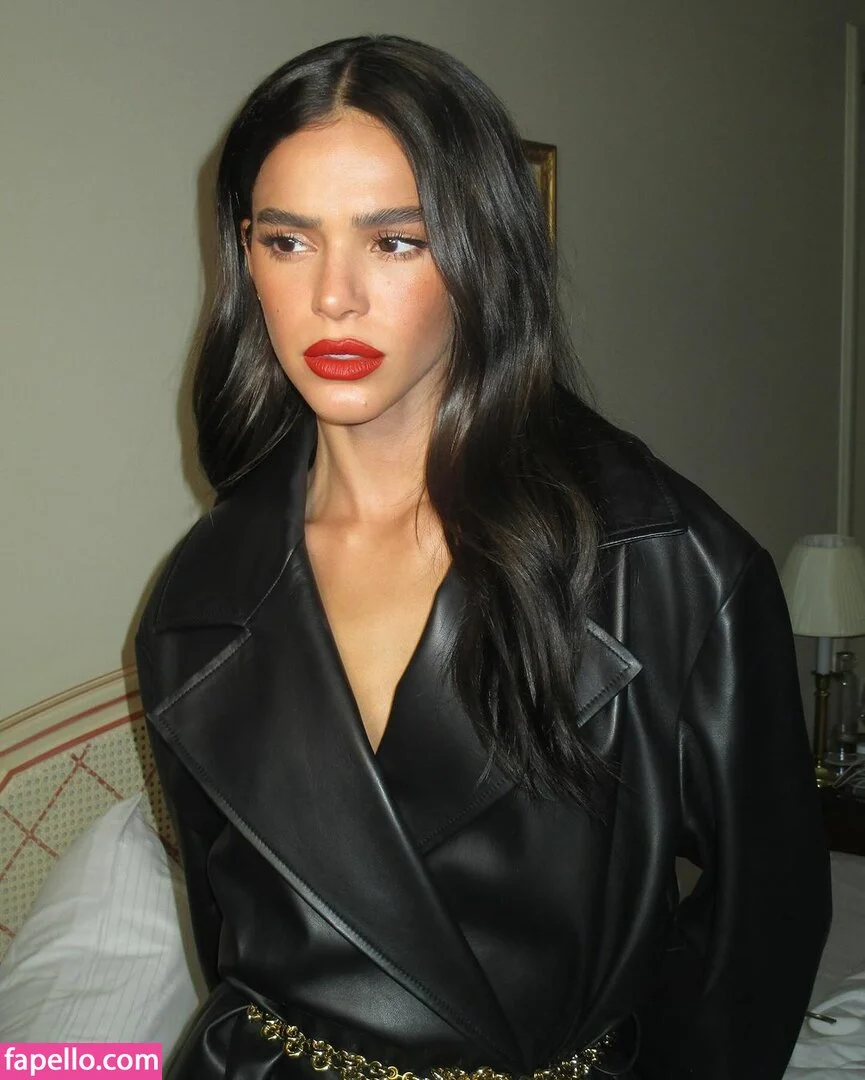Bruna Marquezine Onlyfans Photo Gallery 