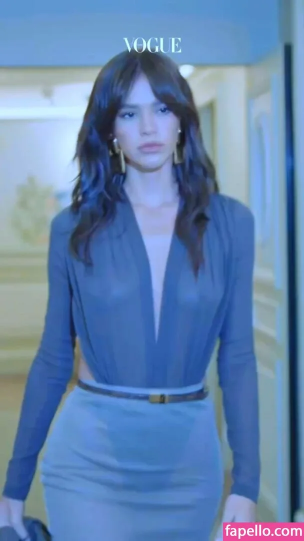 Bruna Marquezine Onlyfans Photo Gallery 