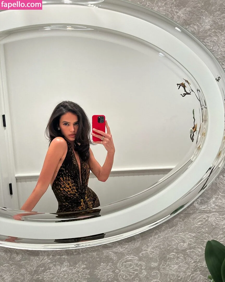 Bruna Marquezine Onlyfans Photo Gallery 