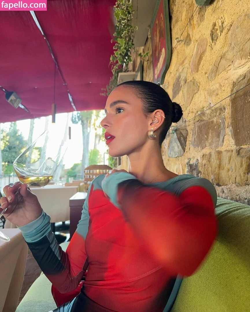 Bruna Marquezine Onlyfans Photo Gallery 