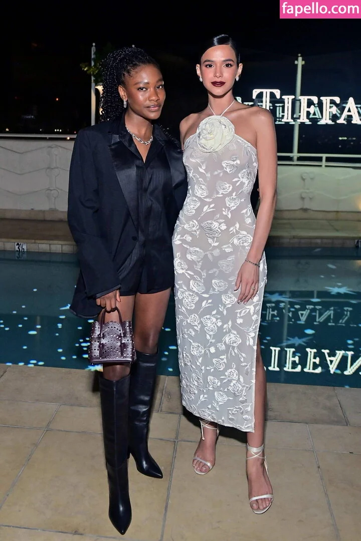 Bruna Marquezine Onlyfans Photo Gallery 