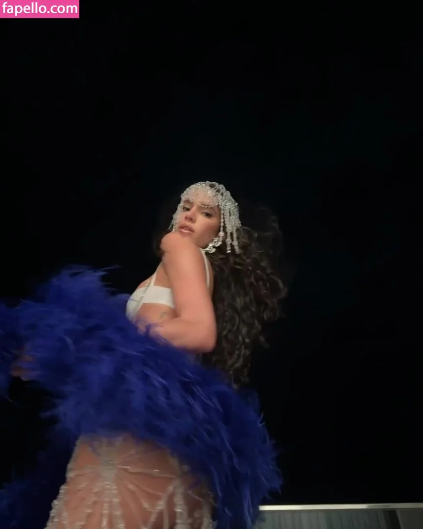 Bruna Marquezine Onlyfans Photo Gallery 