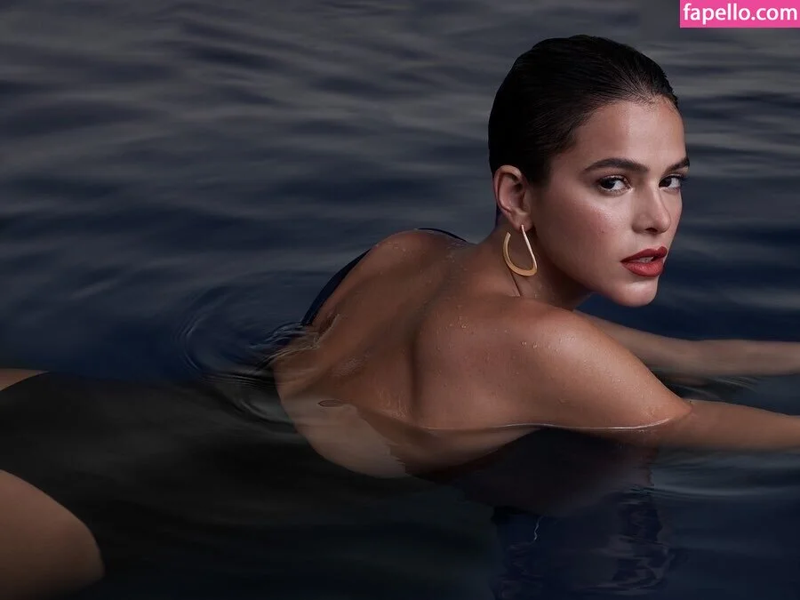 Bruna Marquezine Onlyfans Photo Gallery 