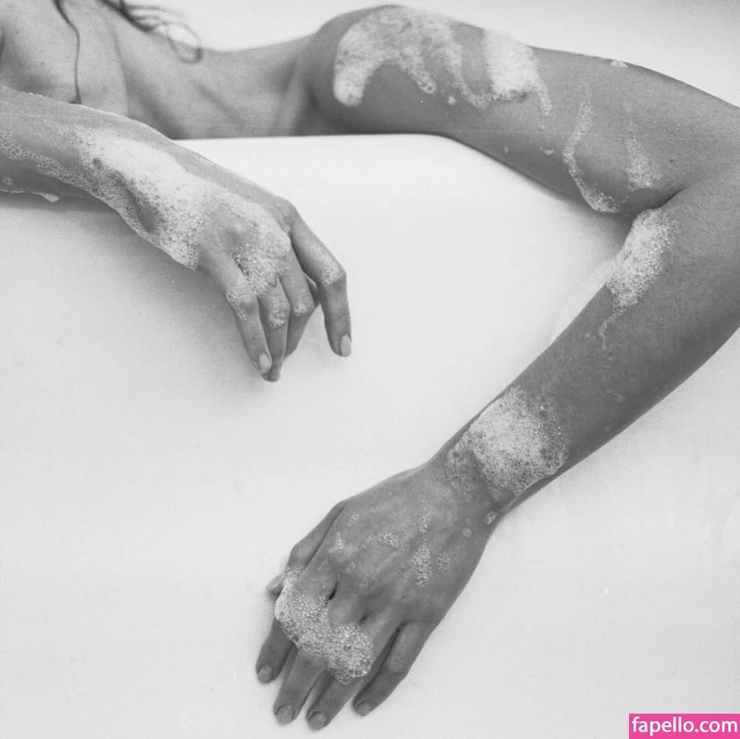 Bruna Marquezine Onlyfans Photo Gallery 