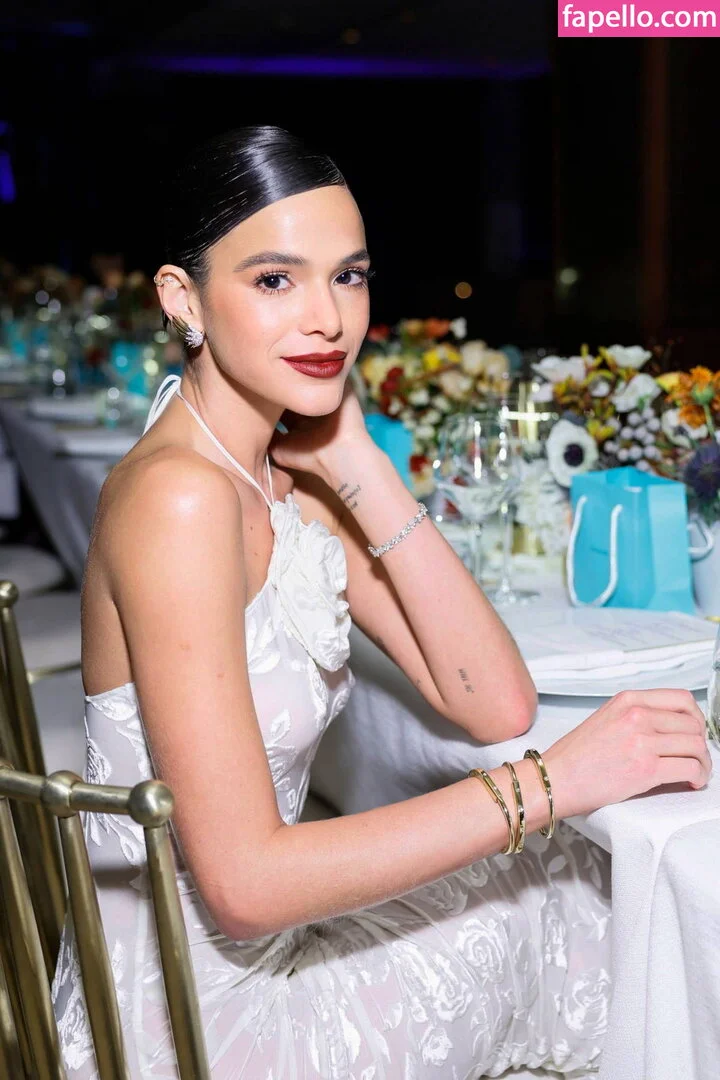 Bruna Marquezine Onlyfans Photo Gallery 