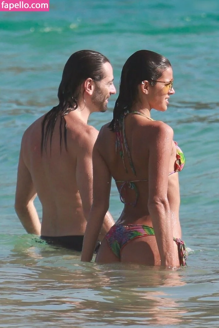 Bruna Marquezine Onlyfans Photo Gallery 
