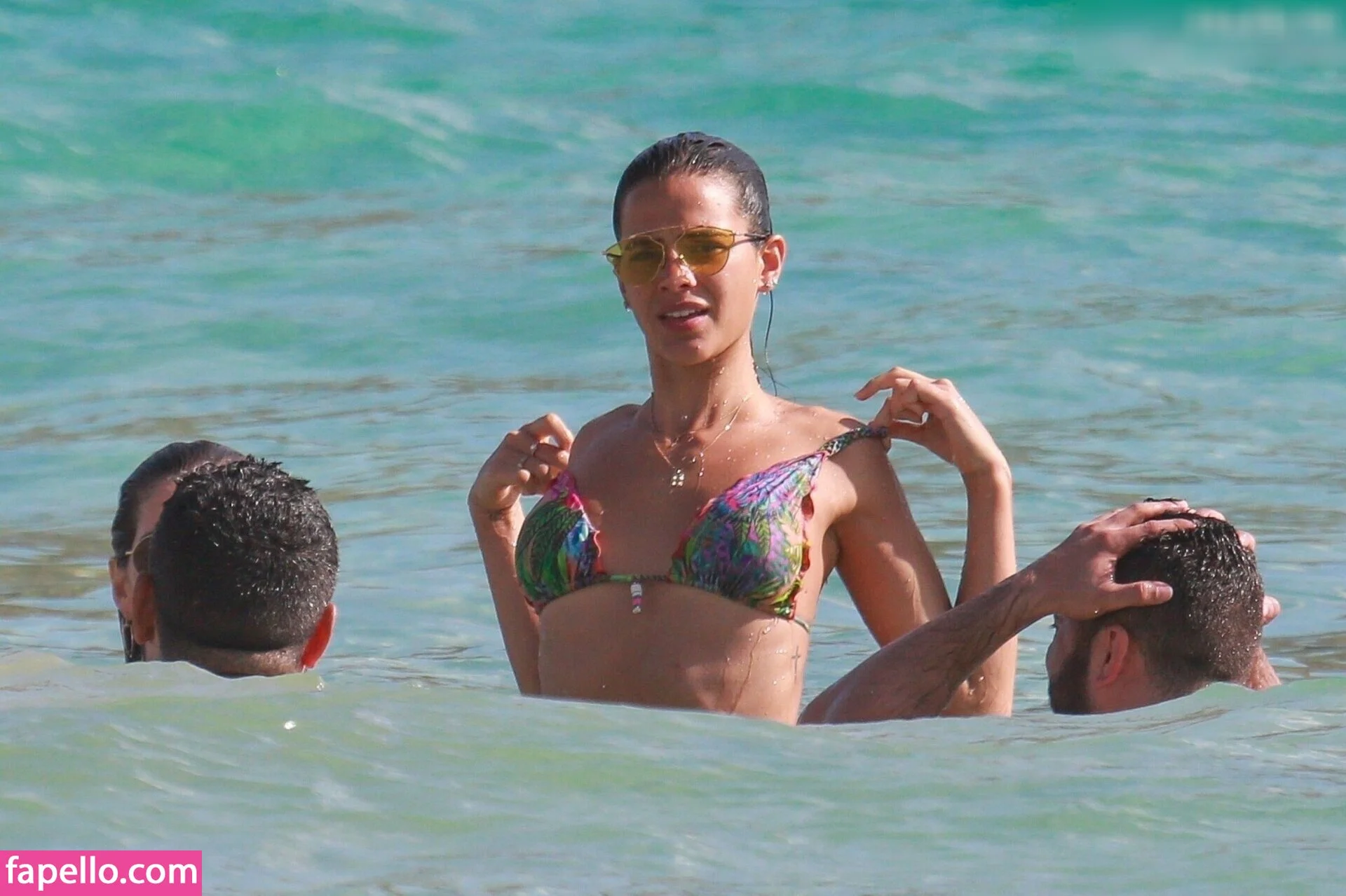 Bruna Marquezine Onlyfans Photo Gallery 