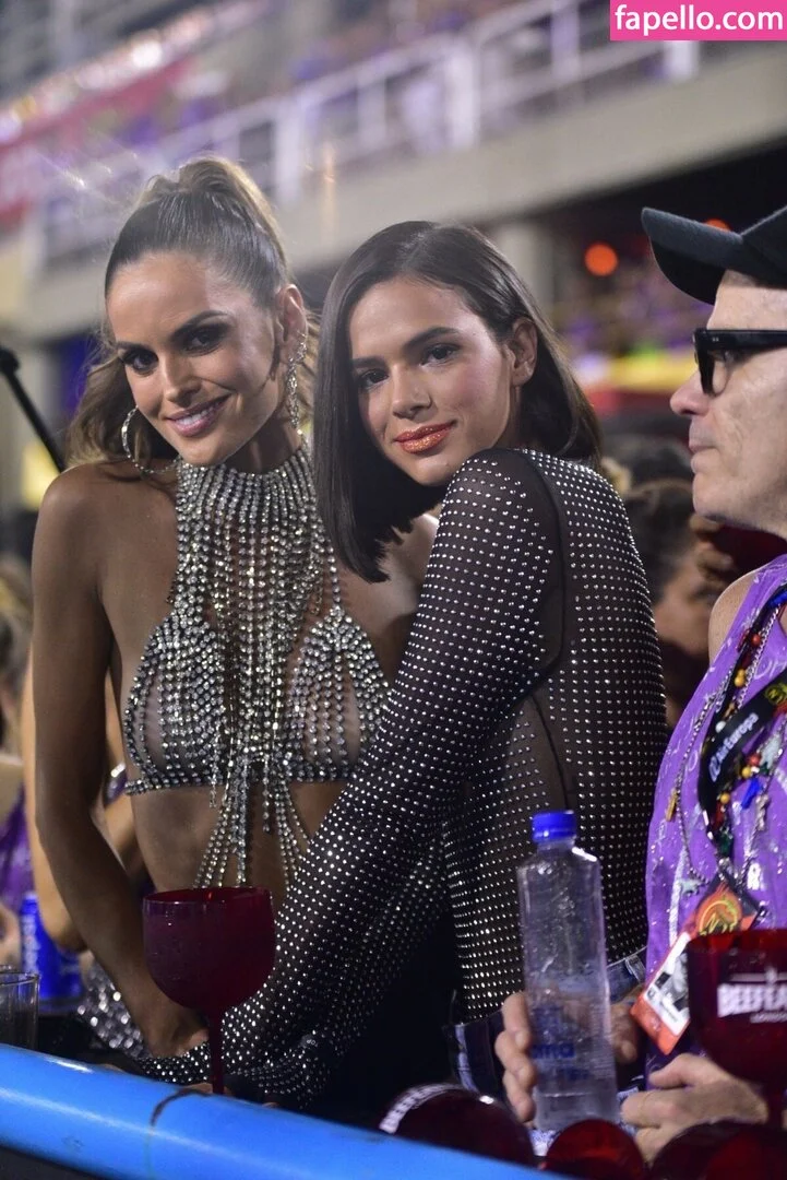 Bruna Marquezine Onlyfans Photo Gallery 