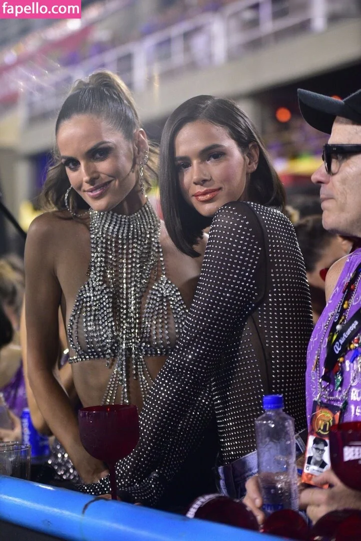 Bruna Marquezine Onlyfans Photo Gallery 