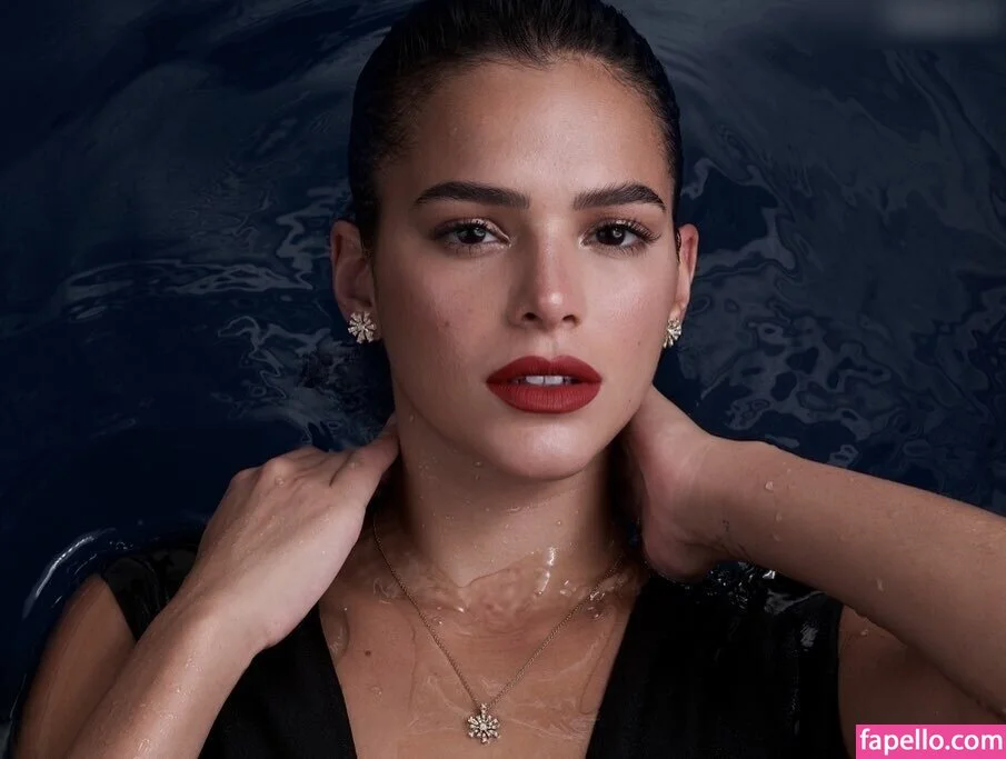 Bruna Marquezine Onlyfans Photo Gallery 