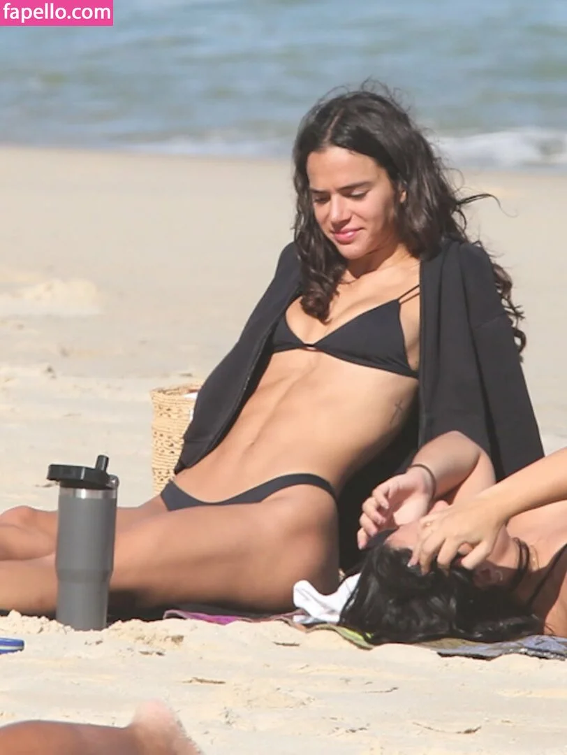 Bruna Marquezine Onlyfans Photo Gallery 