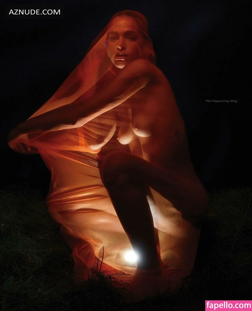 Bruna Marquezine Onlyfans Photo Gallery 