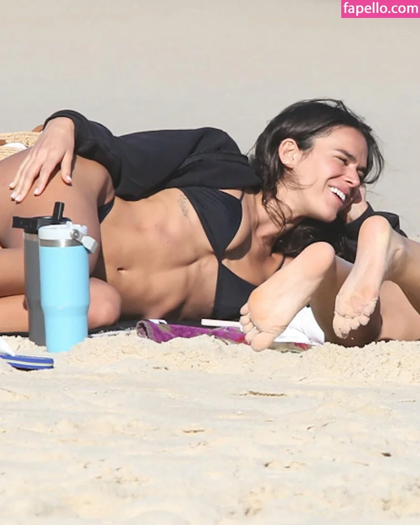 Bruna Marquezine Onlyfans Photo Gallery 