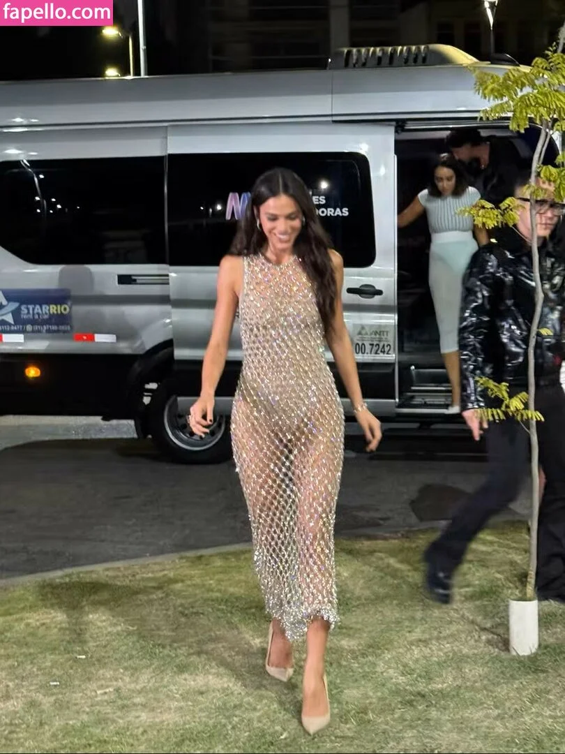 Bruna Marquezine Onlyfans Photo Gallery 