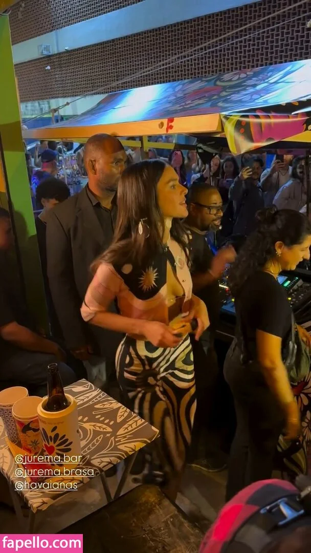 Bruna Marquezine Onlyfans Photo Gallery 