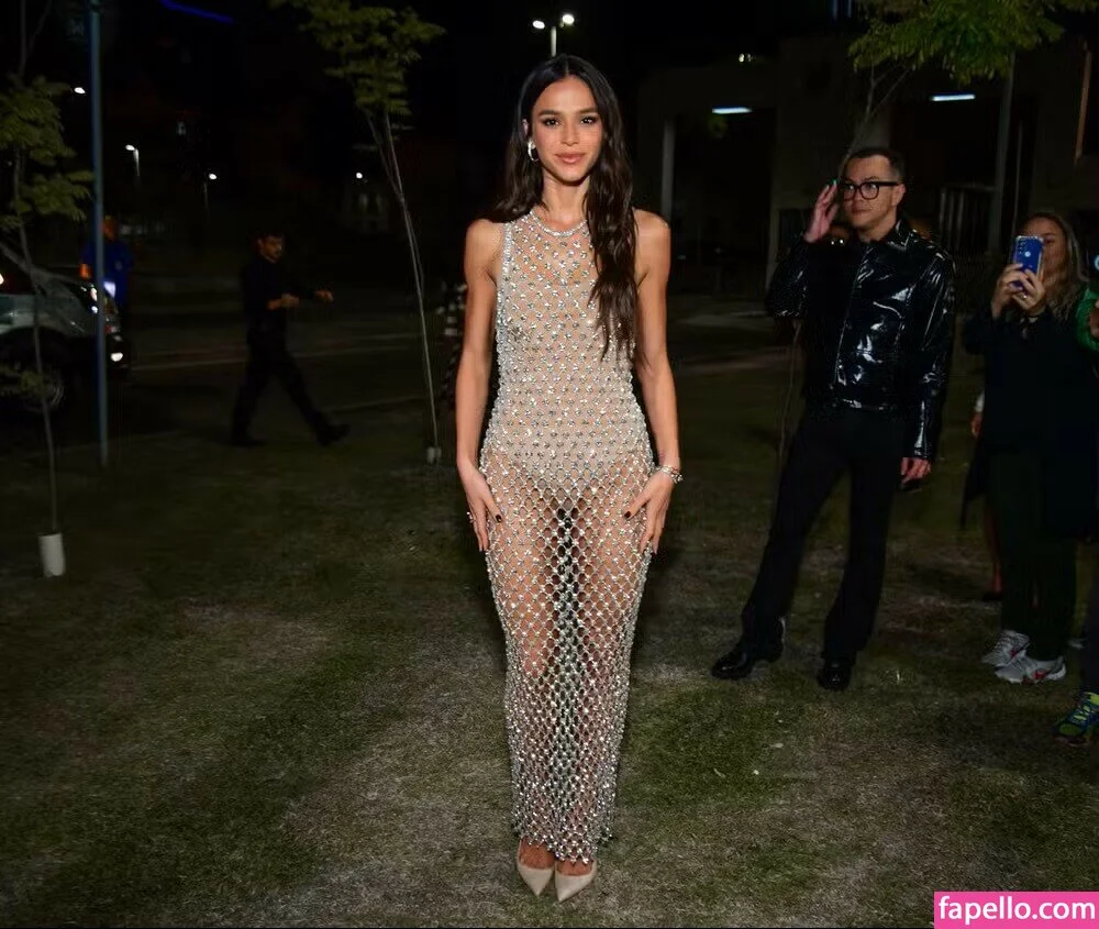 Bruna Marquezine Onlyfans Photo Gallery 