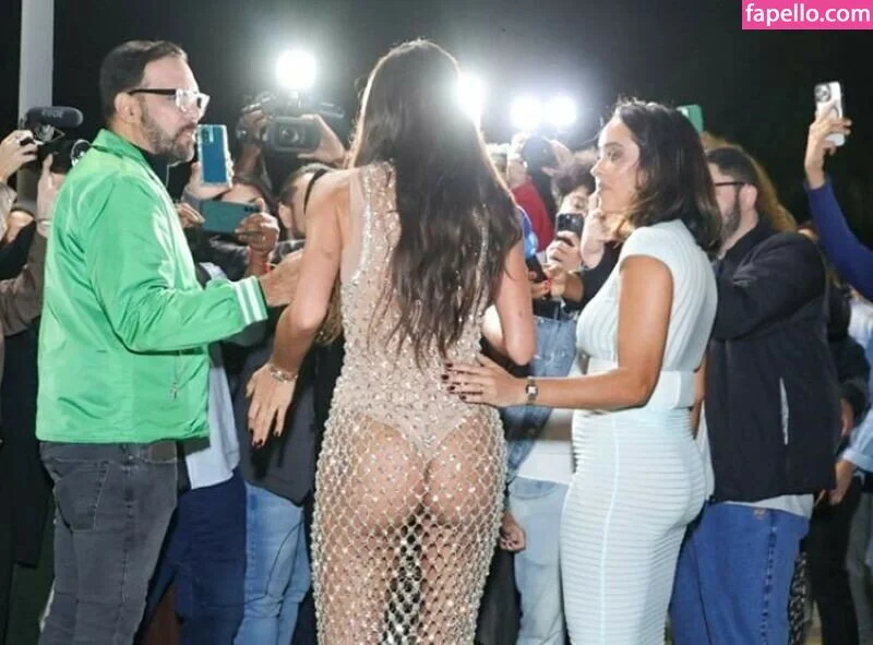 Bruna Marquezine Onlyfans Photo Gallery 