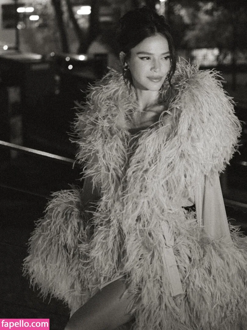 Bruna Marquezine Onlyfans Photo Gallery 