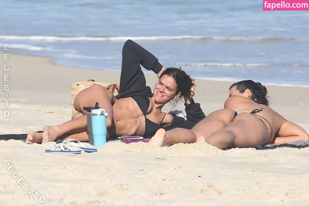 Bruna Marquezine Onlyfans Photo Gallery 