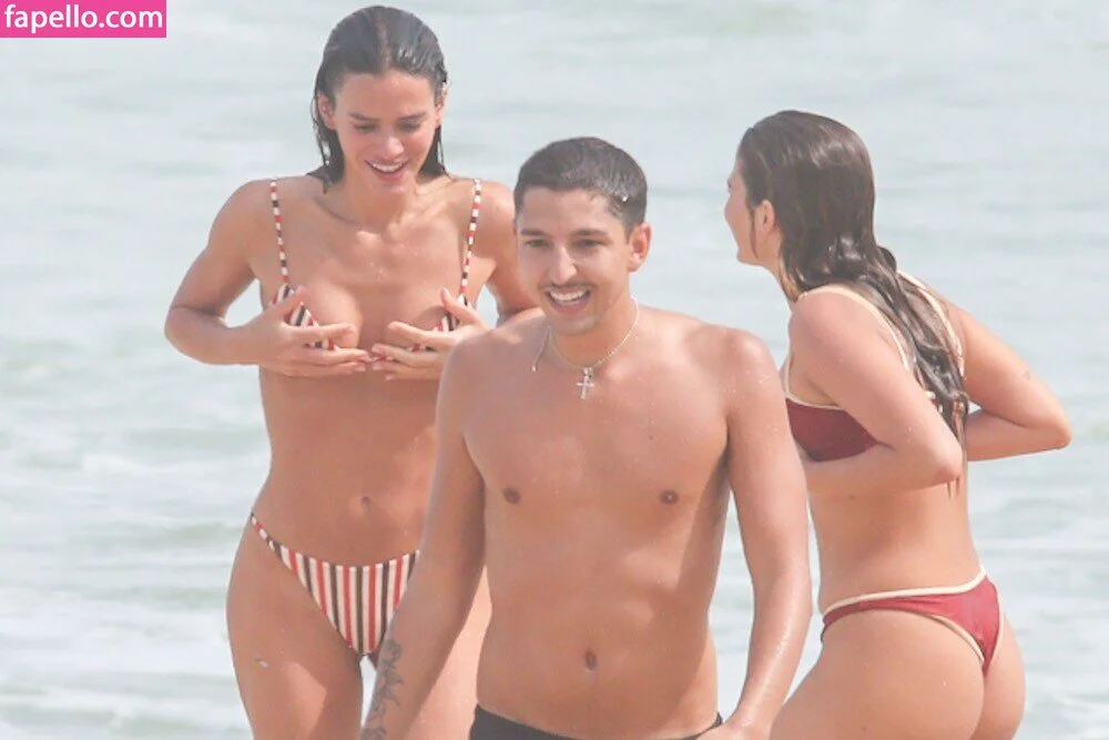 Bruna Marquezine Onlyfans Photo Gallery 