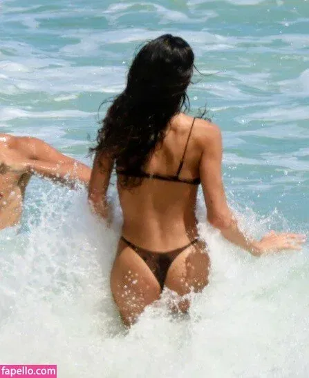 Bruna Marquezine Onlyfans Photo Gallery 