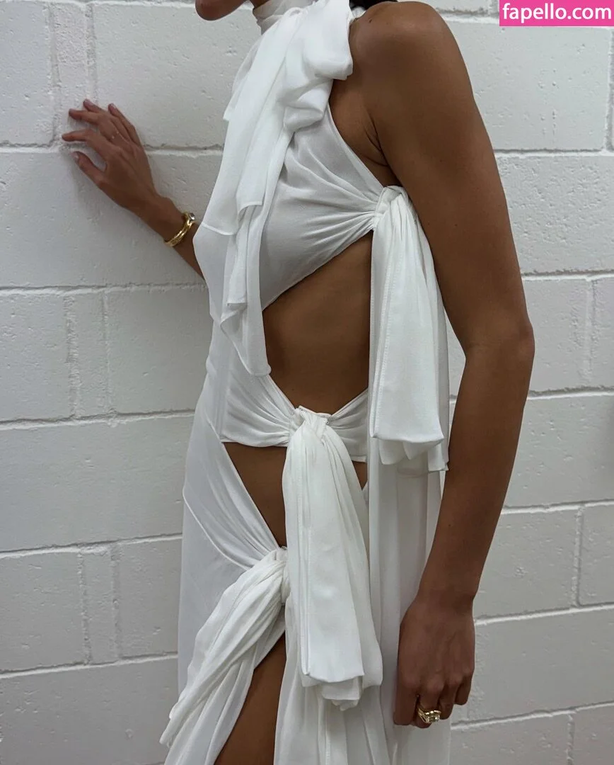 Bruna Marquezine Onlyfans Photo Gallery 