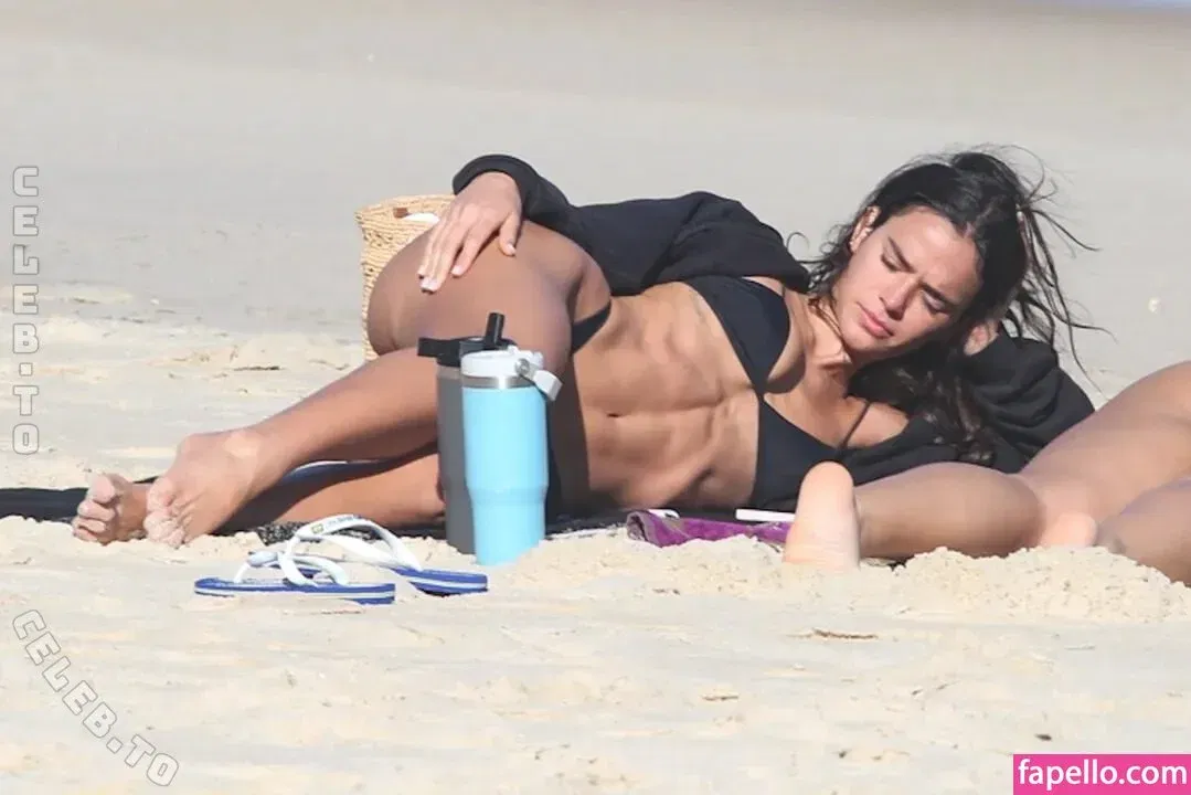 Bruna Marquezine Onlyfans Photo Gallery 