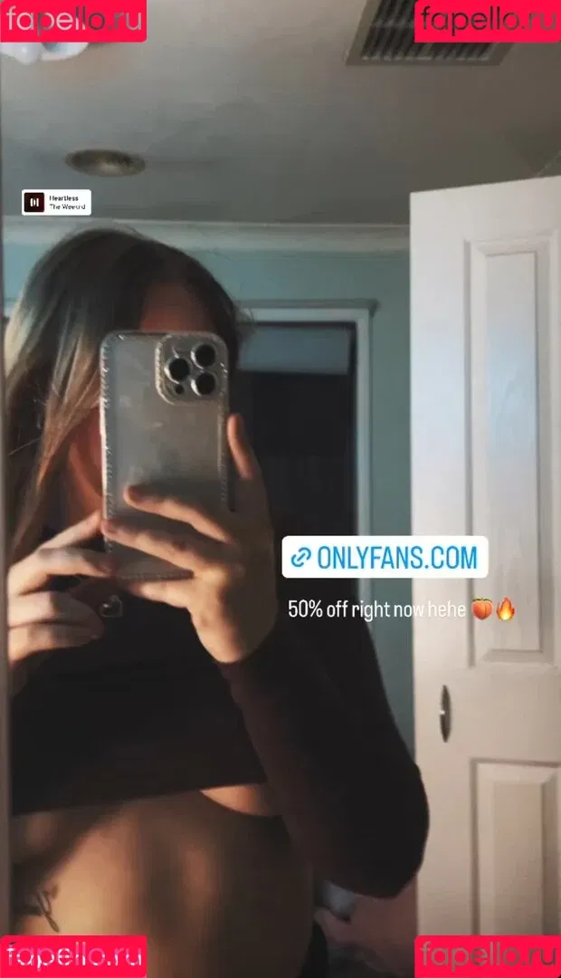 Stacey Hoult Onlyfans Photo Gallery 