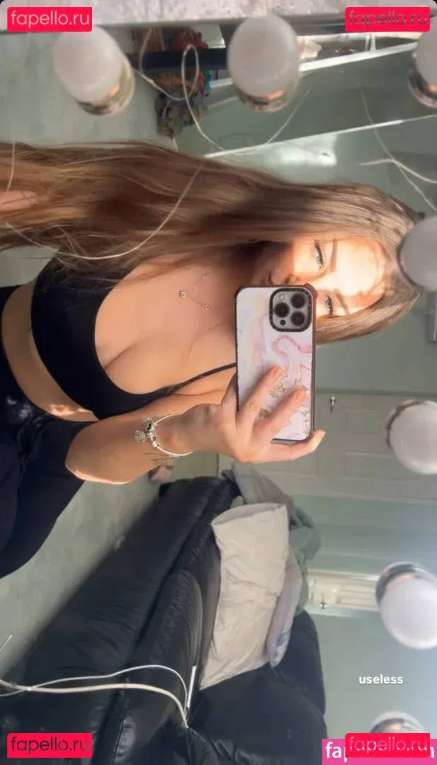 Stacey Hoult Onlyfans Photo Gallery 