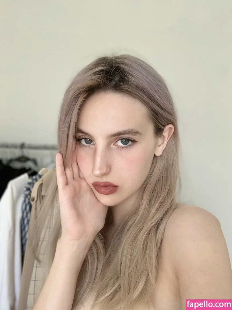 Anny Walker Onlyfans Photo Gallery 